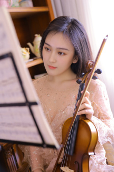 李美熙杨棋涵